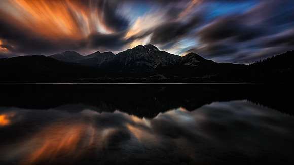 Pyramid Lake, Alberta, Canada